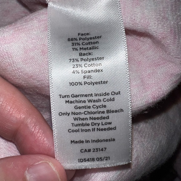 T By Tablots Boat Neck Sparkle Quilted Top - Picture 8 of 9